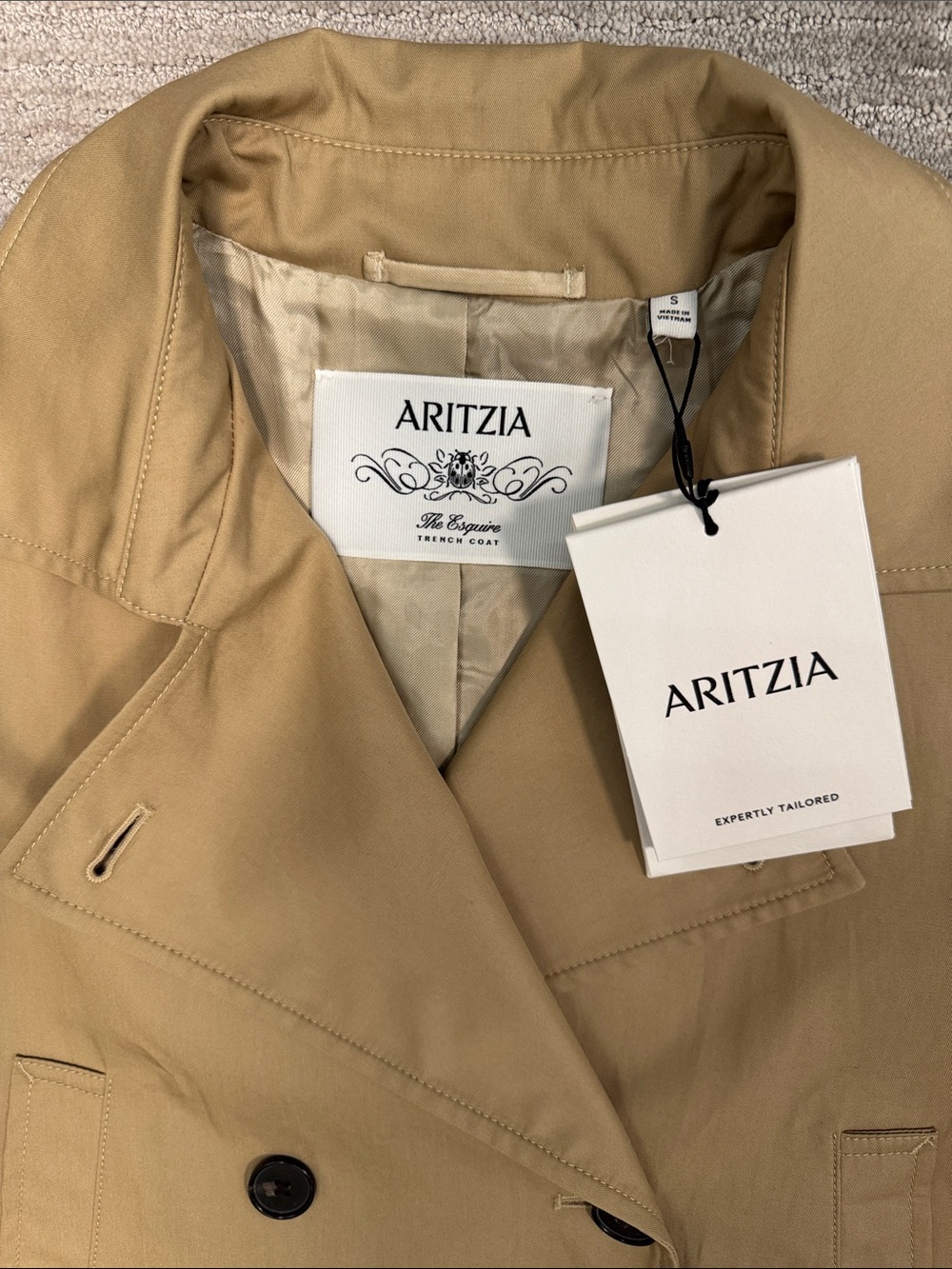 Aritzia NWT The Esquire Short Trench Coat Wicker Tan Size Small - Picture 12 of 16